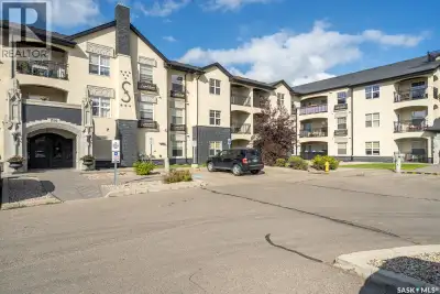Welcome to 116 - 1510 Neville Drive in east Regina, close to all shopping amenities. This well-appoi...