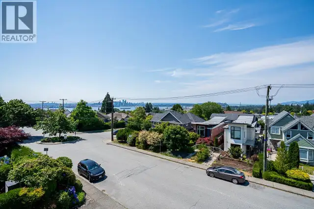 1416 MAHON AVENUE North Vancouver, British Columbia in Condos for Sale in North Shore - Image 9