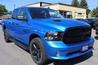 Anti-Lock Brakes;Driver Air Bag;Fog Lights;Passenger Air Bag;Side Air Bag;Traction Control;Heated Mi...