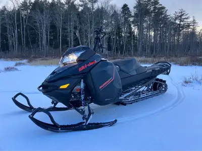 APPLY NOW: https://www.ridecollective.ca/get-pre-approved 2016 SKIDOO SUMMIT SP 800R ETEC – 154" 800...