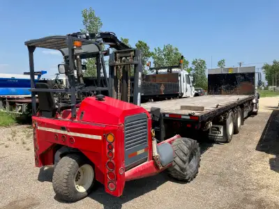 located in wpg. 450 hp Detroit DD-13 with jake brake. 10 speed eaton fuller. 16,000 lb. front axle....