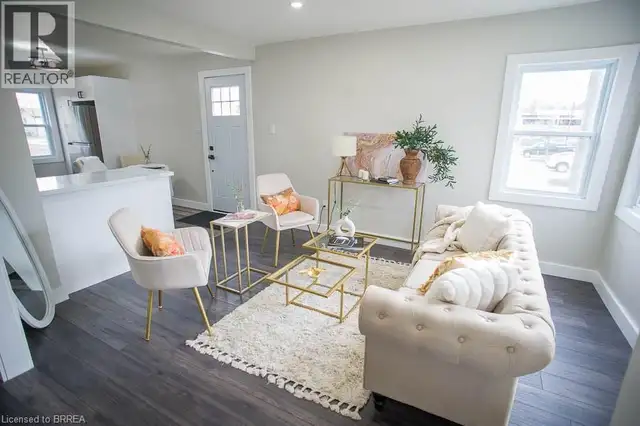 20 PARK Avenue E Brantford, Ontario in Long Term Rentals in Brantford - Image 6