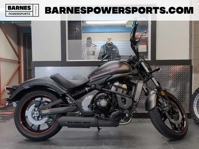2025 Kawasaki Vulcan S Metallic Matte Graphite Gray in Street, Cruisers & Choppers in Calgary - Image 2