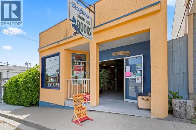 131 12th Avenue N Creston, British Columbia in Commercial & Office Space for Sale in Nelson - Image 3