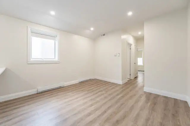 3 Months Free! 1-Bedroom Apartment in Uptown Waterloo in Long Term Rentals in Kitchener / Waterloo - Image 3