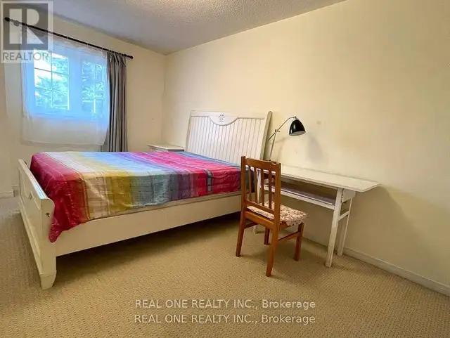 UNIT 2 - 1235 BLACKBURN DRIVE Oakville (GA Glen Abbey), Ontario in Long Term Rentals in Oakville / Halton Region - Image 3