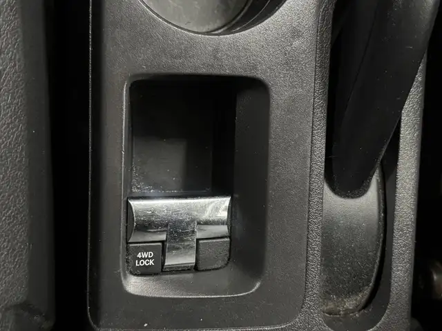 2016 Jeep Compass 4WD 4dr High Altitude in Cars & Trucks in Longueuil / South Shore - Image 32