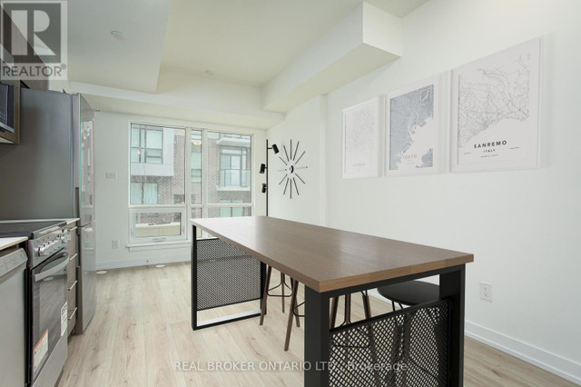 #37 -871 SHEPPARD AVE W Toronto, Ontario in Condos for Sale in City of Toronto - Image 4