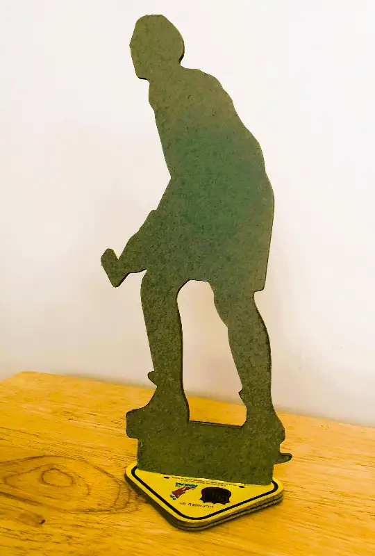 12” H ~1975 Guy LaFleur Canadiens Stand Up w/Replica Signature in Arts & Collectibles in Calgary - Image 4