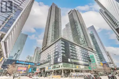 Spectacular 2-Bedroom, 2-Bathroom condo with parking and locker in the sought after Maple Leaf Squar...