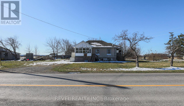 1209 LINE 3 RD Niagara-on-the-Lake, Ontario in Houses for Sale in St. Catharines - Image 2