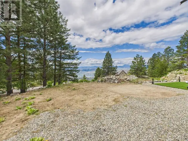 125 FALCON Place Osoyoos, British Columbia in Houses for Sale in Penticton - Image 7