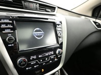 Just Traded! Low Mileage! 2017 Murano SV! Equipped with Panoramic Roof, Heated Seats, Heated Steerin... (image 7)