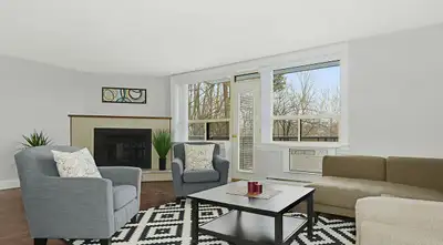 For a limited time - sign a new lease with 1/2 month free rent in the 6th and 12th month! Terms and...