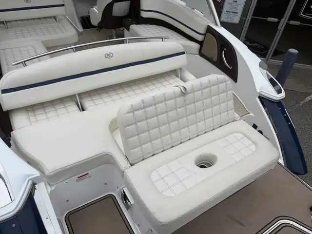 2019 Cobalt R7 Surf in Powerboats & Motorboats in Saskatoon - Image 12