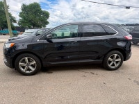2019 FORD EDGE SEL AWD WITH LOW KMS, ONE OWNER, NO ACCIDENTS! QualiTee Motors offers the highest qua... (image 8)