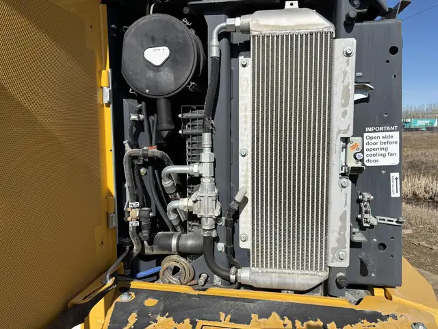 2019 DEERE 544L in Heavy Equipment in Lethbridge - Image 11