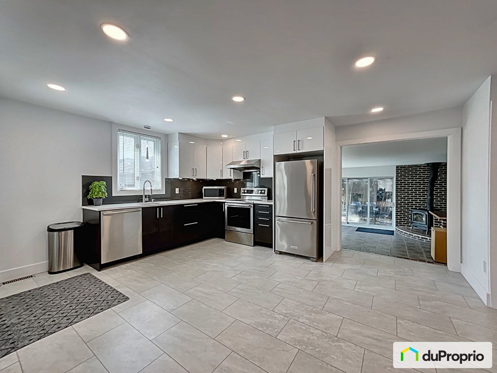 $625,000 - 2 Storey for sale in St-Sulpice — photo 3