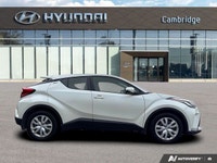 *2021 Toyota C-HR LE FWD | CarPlay | Heated Seats | Backup Camera | Toyota Safety Sense* The 2021 To... (image 5)