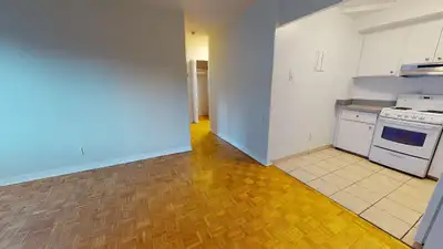 Apartment for Rent at 235 Sherbrooke, Downtown