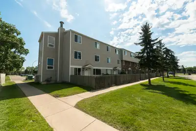 Available Now Briarwynd Court is located in Thorncliff near West Edmonton Mall, Callingwood Recreati...
