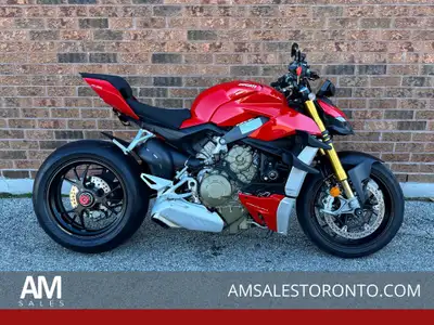 Ducati Streetfighter V4S with only 12,000 KM, Brembo brakes, Marchesini Forged wheels, heated grips,...