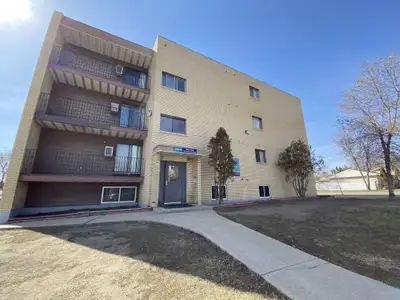 Mount Royal Apartment For Rent | Ryan Place