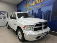 RAM 1500 CLASSIC SLT 2022 V8 5.7 LITRES HEMI CREW-CAB BOITE 5.7 PIEDS 4X4 TOUT ÉQUIPÉ / BANCS CHAUFF... (image 2)