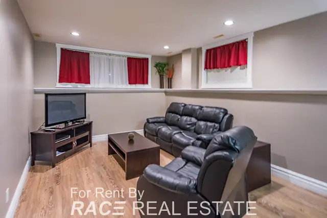 442b Grosbeak, Lrg Legal 2 bed basement UTLTS INCLUD Unfurnished in Long Term Rentals in Fort McMurray - Image 5