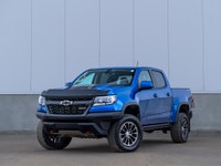 CARGET AUTOMOTIVE is thrilled to offer this 2018 Chevrolet Colorado 4WD ZR2, a rugged off-road midsi... (image 1)