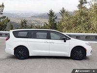 Welcome to Moncton Chrysler Jeep Dodge. Only 977 Miles! This Chrysler Pacifica Hybrid boasts a Gas/E... (image 6)