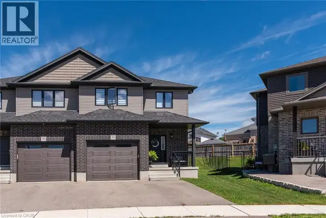 51 CRAB APPLE Court Wellesley, Ontario in Houses for Sale in Kitchener / Waterloo - Image 4