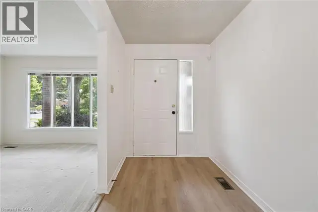 167 WESTVALE Drive Waterloo, Ontario in Houses for Sale in Kitchener / Waterloo - Image 6