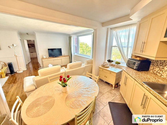 $379,000 - Condominium in Côte-des-Neiges / Notre-Dame-de-Grâce — photo 2