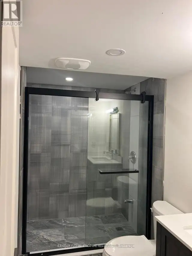1042 KINGPEAK CRESCENT Pickering, Ontario in Long Term Rentals in Oshawa / Durham Region - Image 22