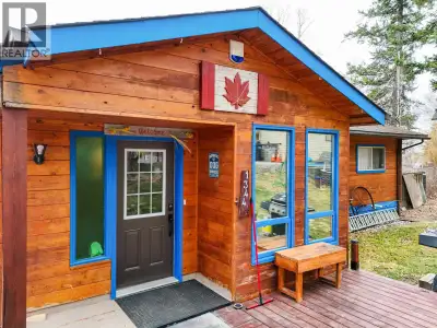 Enjoy beautiful views of Dragon Lake and the surrounding mountains from this welcoming 4-bedroom, 2-...