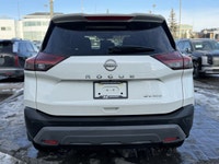 Crowfoot Hyundai, AMVIC Licensed Dealer Mileage: 27,684 km Accident History: No accidents Ownership:... (image 5)