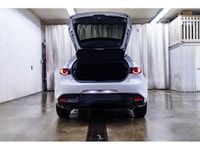 **MECHANICALLY CERTIFIED** 58,965 KM This 2019 Mazda 3 GS Sport Hatchback is powered by a 2.5L engin... (image 8)