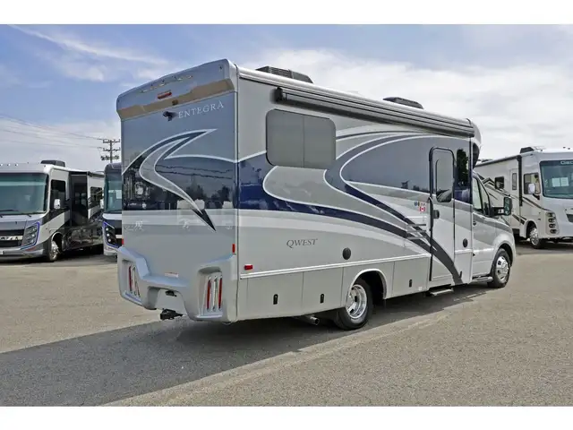 2023 Entegra Coach Qwest 24N B+ Mercedes turbo diesel 2023 NEUF in RVs & Motorhomes in Laval / North Shore - Image 30