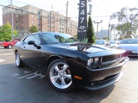 R/T Classic Pkg - BLACK ON BLACK INT CALL FOR APPOINTMENT 100% CANADIAN VEHICLE Visit Our Website @... (image 4)