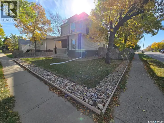 2 Prairie AVENUE Weyburn, Saskatchewan in Houses for Sale in Regina - Image 3