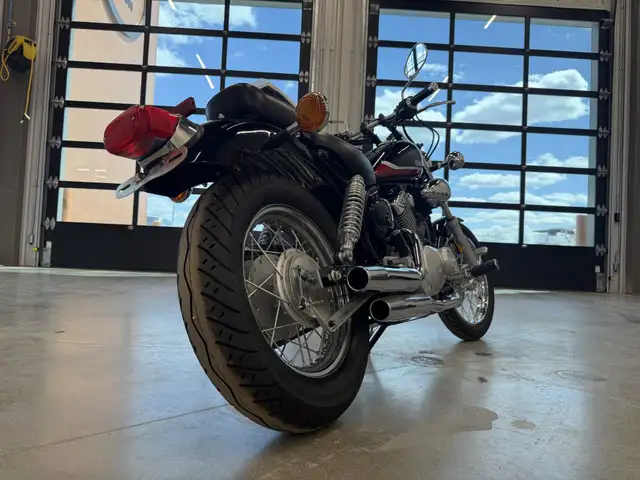 2025 Yamaha V-Star 250 in Street, Cruisers & Choppers in Winnipeg - Image 7