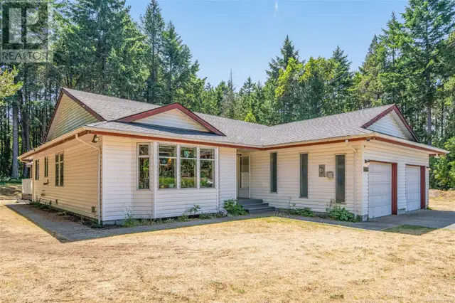 6881 Rosalyn Cres Lantzville, British Columbia62863788457475122