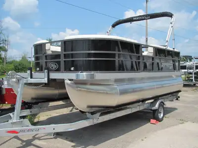 IN OUR HEATED SHOWROOM FOR VIEWING IS THIS BEAUTIFUL 2025 MONTEGO BAY 18 DELUXE, LOADED WITH FEATURE...