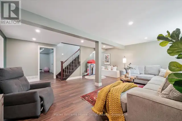273 COLBORNE STREET Centre Wellington (Elora/Salem), Ontario in Houses for Sale in Kitchener / Waterloo - Image 26