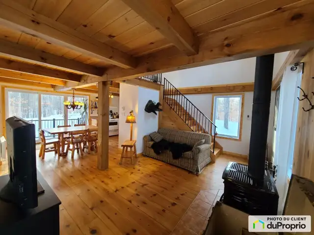$625,000 - 2 Storey for sale in Bolton-Est in Houses for Sale in Sherbrooke - Image 5