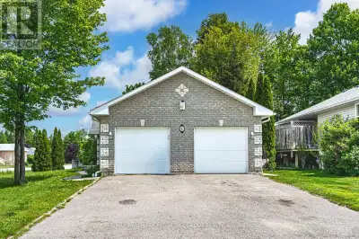 UPPER - 1 KENWELL COURT Wasaga Beach, Ontario
