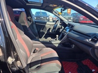 Navigation, Sunroof, Wireless Charging, Premium Audio, Heated Seats! This 2020 Honda Civic comes at... (image 6)