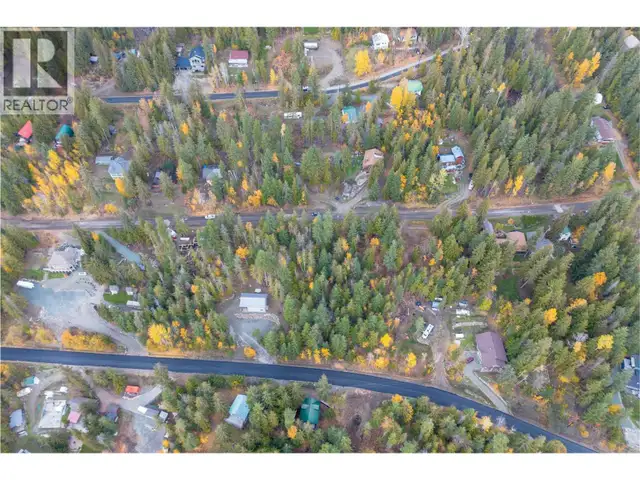 Lot 119 Crowfoot Drive Lot# 119 Anglemont, British Columbia in Land for Sale in Kamloops - Image 8