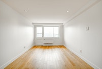 Renovated Akelius studio apartment for rent. Located near Sherbrooke in the Milton Park neighborhood... (image 3)